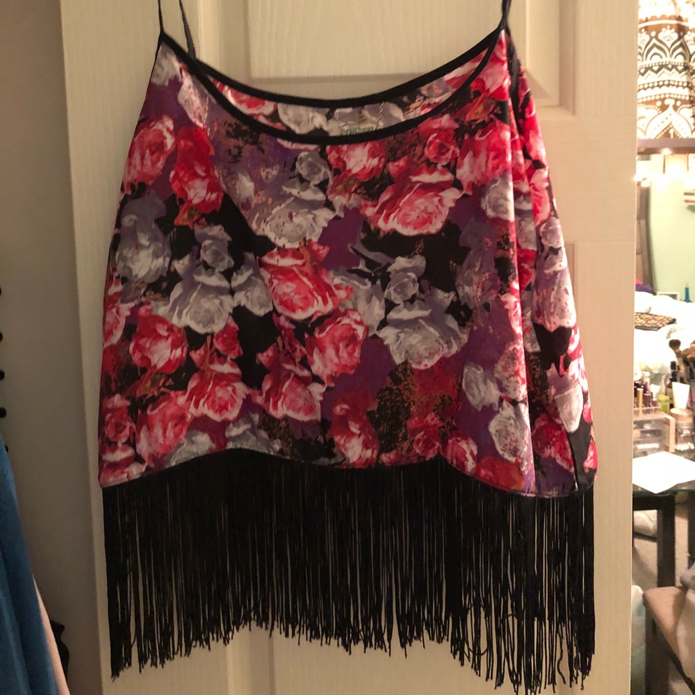 Floral crop top with fringe